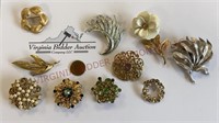 Fashion & Costume Jewelry ~ Brooches / Pins ~ 10