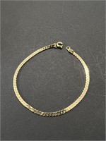 10k Gold 2mm Wide Herringbone Bracelet
