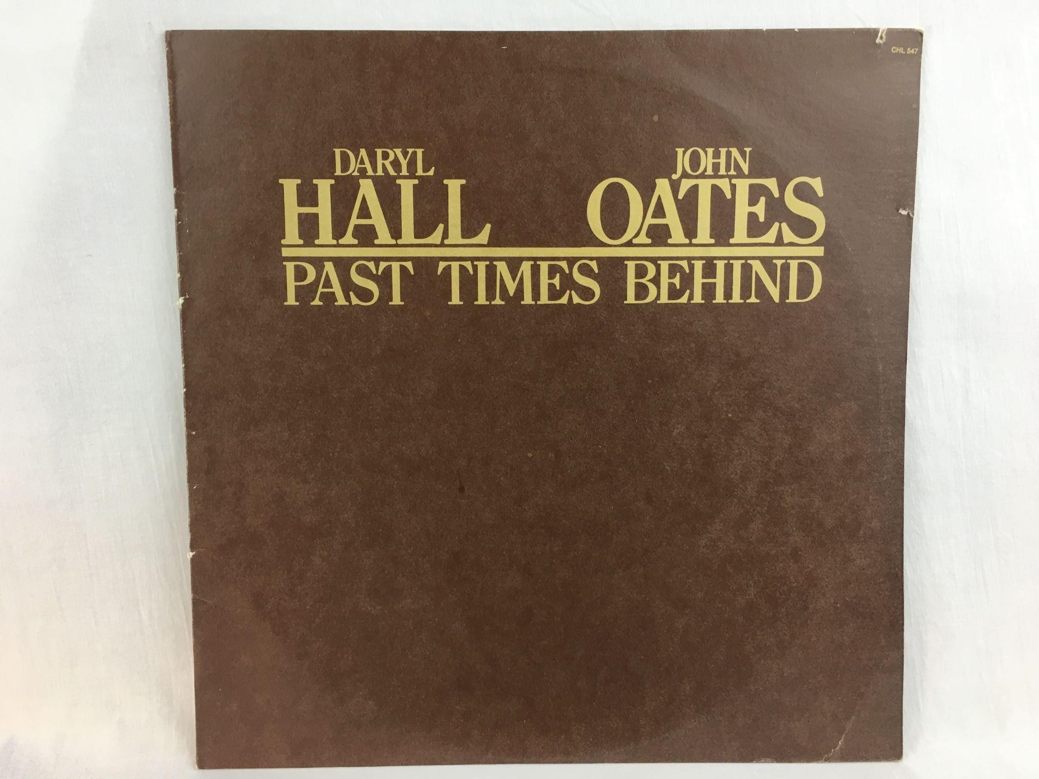 Hall And Oats Past Times Behind