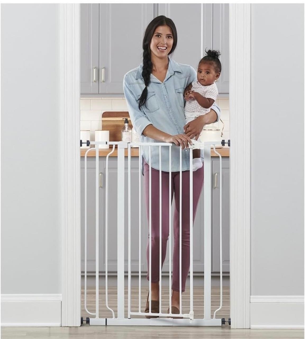 Regalo Easy Step 36" Extra Tall Baby Gate Walk