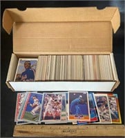 SPORTS CARDS-MOSTLY BASEBALL