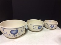 Set of 3 pottery nesting bowls