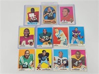 11) VARIOUS VINTAGE TOPPS FOOTBALL CARDS