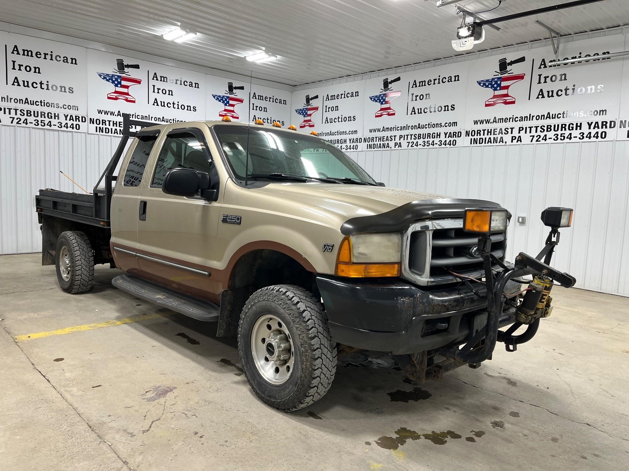 2000 Ford F250 Ext Cab w/Snowplow-Titled