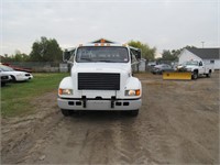 1992 International 4600 Dump White 8561 miles