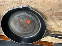 6 SK Skillet