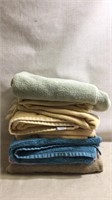 Clean Towels & Hand Towels