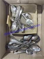 Mixed Lot of Wm. Rogers & Community Silverplate