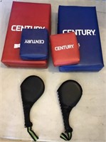 115 - CENTURY BODY BAG MMA/BOXING PAD