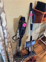 Shark Duo (Battery) Vacuum & Bona Floor Cleaner
