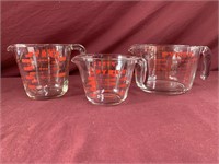 3 Pyrex glass measuring cups
1cup, 2 cup, 4 cup