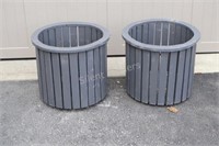 Round Wood Grey Planter Containers