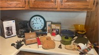 Kitchen Ware including 5 cup Coffee Maker,
