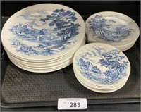 22 Wedgwood Countryside Printed Plates.