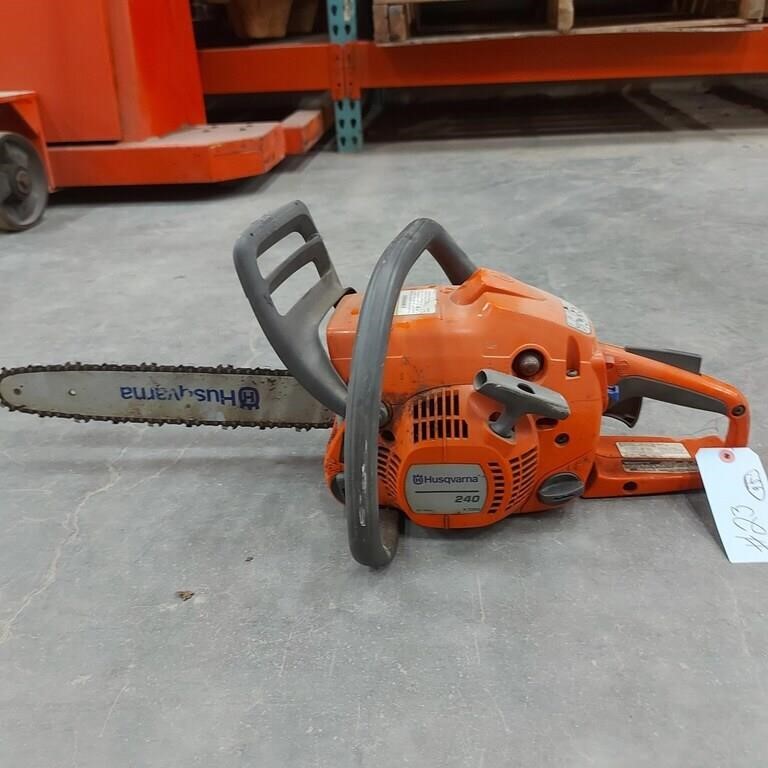 HUSQUAVARNA CHAINSAW