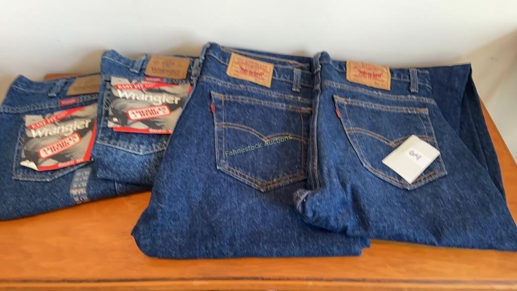 Levi & Wrangler Men’s jeans size 36x34 | Live and Online Auctions on ...