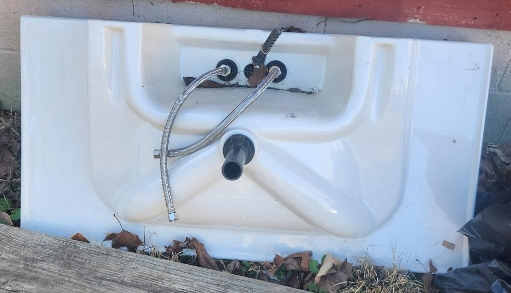 Large Sink