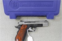 SMITH & WESSON, SW1911SC UCT4600, SEMI AUTOMATIC