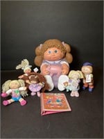 CABBAGE PATCH KIDS TOYS FIGURINES LOT