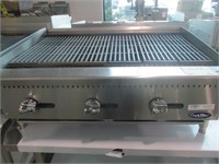 New Back Stock  ATRC-36 Heavy Duty  Charbroiler NG