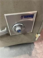 100lb SAFE - NO COMBINATION, BUT DOOR IS OPEN