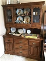Cochrane China Cabinet, Two Pieces Of Hardware
