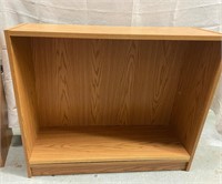2 cabinets with middle dividers