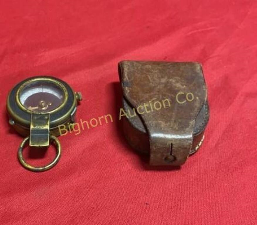 VTG Military Compass w/ Leather Case