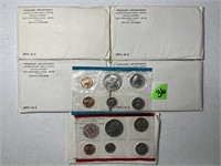 (5) 1971 Uncirculated Mint Sets