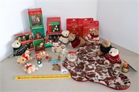 Group lot of Christmas bear items including (2)