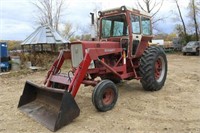 1967 IH Farmall 706 Gas Tractor