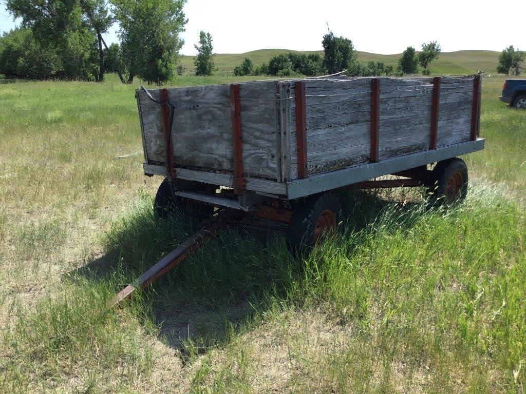 Wagon w/hydraulic cylinder 10ftx6ft