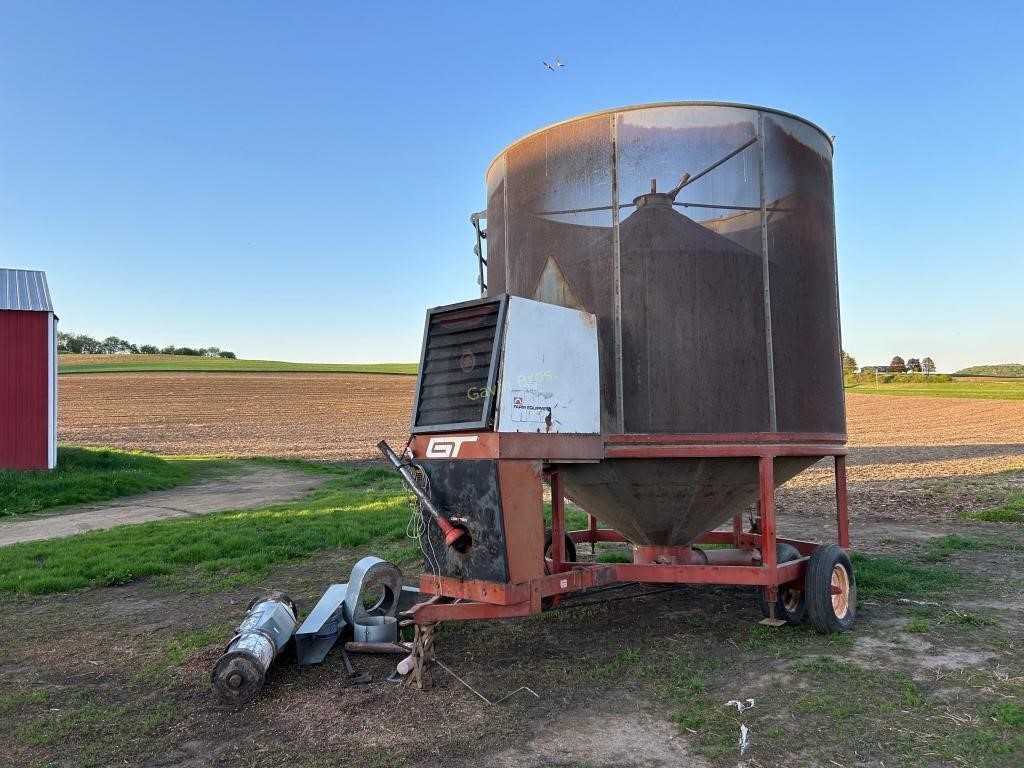 Farm Equipment JT580 Grain Dryer - Offsite