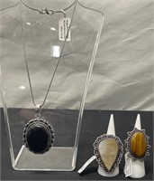 2 Rings And Black Onyx Pendant