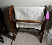 Smaller Size Blanket Stand