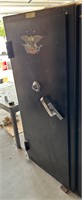 MC Well Co Industrial Safe, Combo Lock