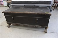 4' Lane Cedar Chest