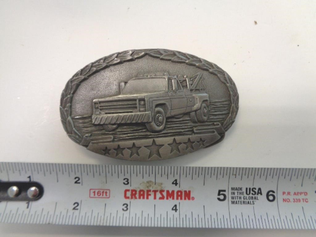 1982 BELT BUCKLE - TOW TRUCK