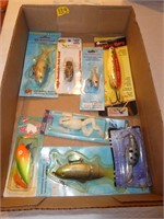 Group of 8 "New" Fishing Lures