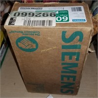 New Siemens Indoor Load Center Breaker Box