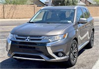 2018 Mitsubishi Outlander Plug-In Hybrid SUV