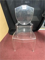 TRANSPARENT ACRYLIC CHAIR