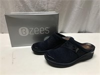 NEW Bzees Dolce Navy Clog 6035