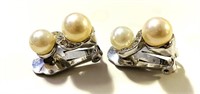 1960s Marvella Pearl Clip Earrings