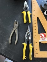 2 Wiss snips & 1 specialty tool