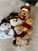 WINNIE POOH, SNOWMAN, BEARS