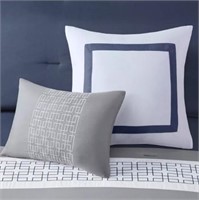 510 Design 2 Throw Pillows retail $20