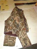 WATER PROOF HUNTING COAT LARGE