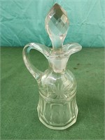 6" cruet etched flower design