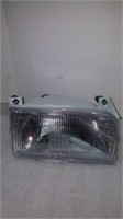 Dorman right head lamp assembly